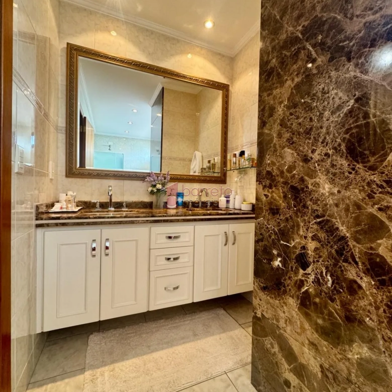 APARTAMENTO COBERTURA COM 03 QUARTOS À VENDA – CENTRO – JUNDIAÍ/SP