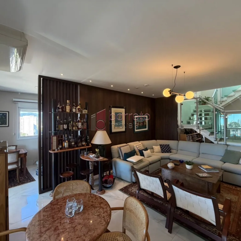 COBERTURA DUPLEX COM 04 SUÍTES À VENDA NO CONDOMÍNIO LE PARC RESIDENCE – JUNDIAÍ/SP