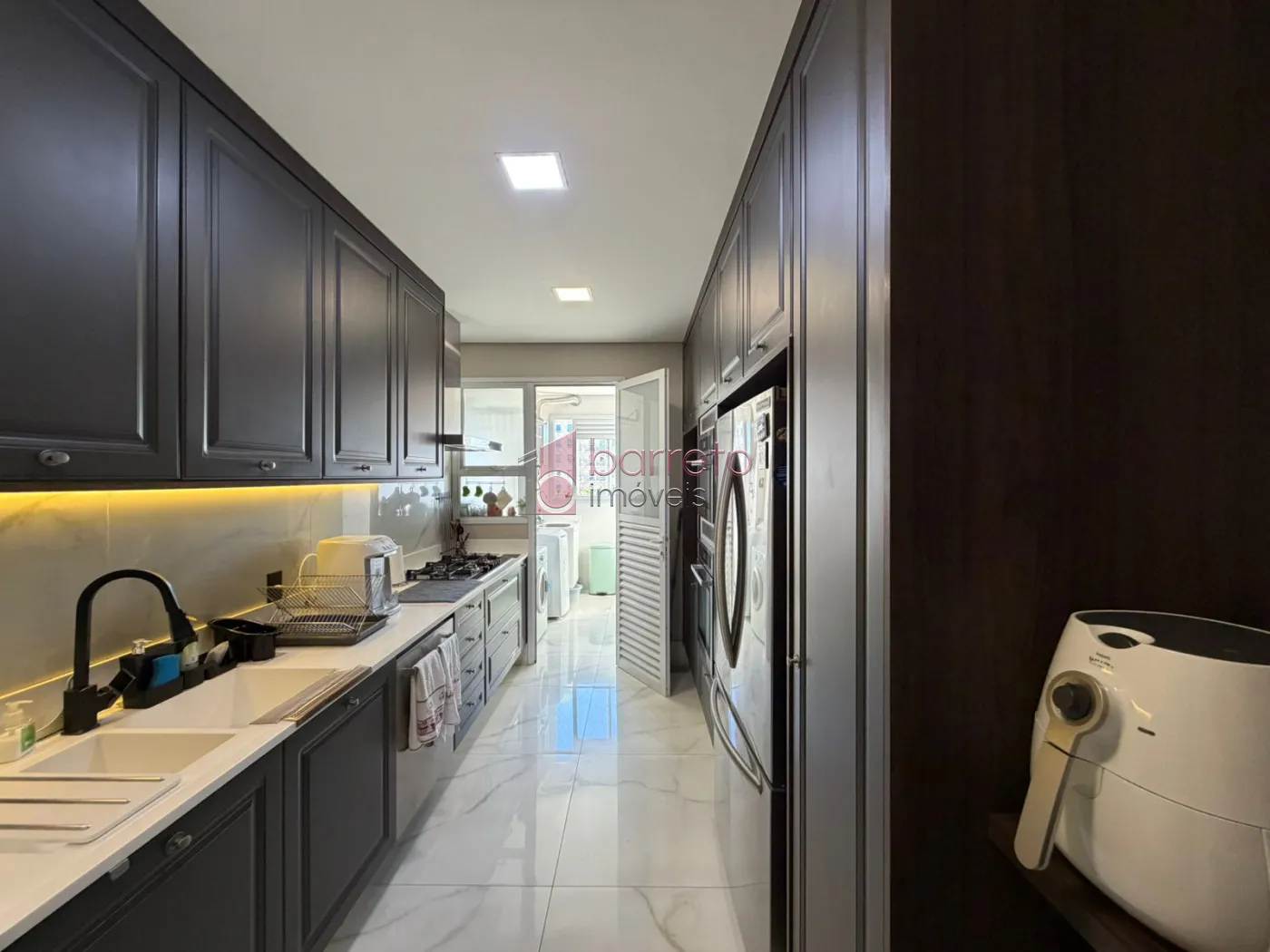 COBERTURA DUPLEX COM 04 SUÍTES À VENDA NO CONDOMÍNIO LE PARC RESIDENCE – JUNDIAÍ/SP