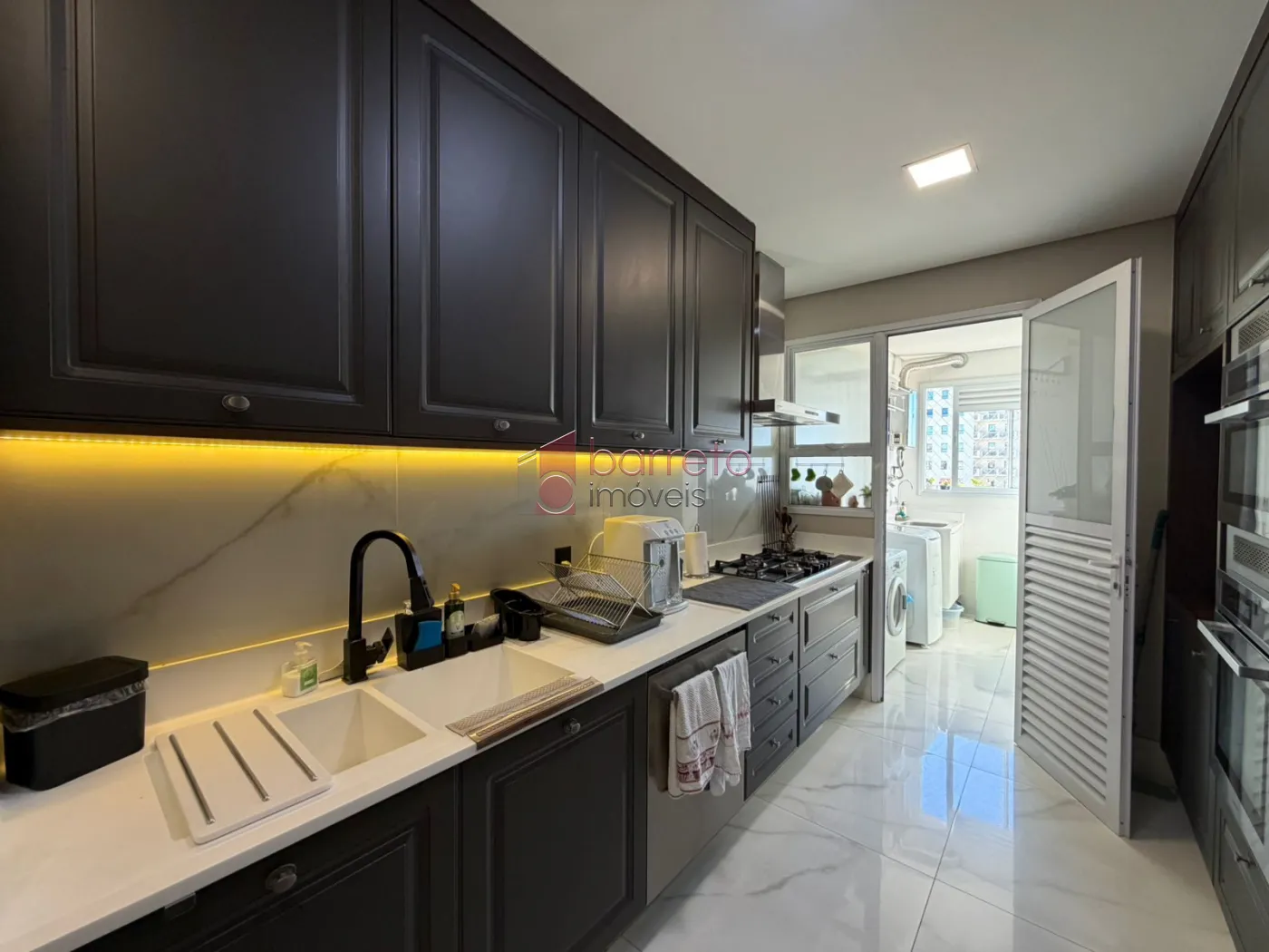COBERTURA DUPLEX COM 04 SUÍTES À VENDA NO CONDOMÍNIO LE PARC RESIDENCE – JUNDIAÍ/SP