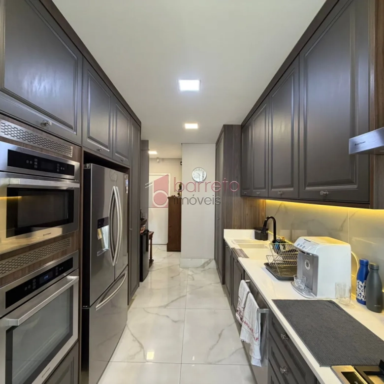 COBERTURA DUPLEX COM 04 SUÍTES À VENDA NO CONDOMÍNIO LE PARC RESIDENCE – JUNDIAÍ/SP
