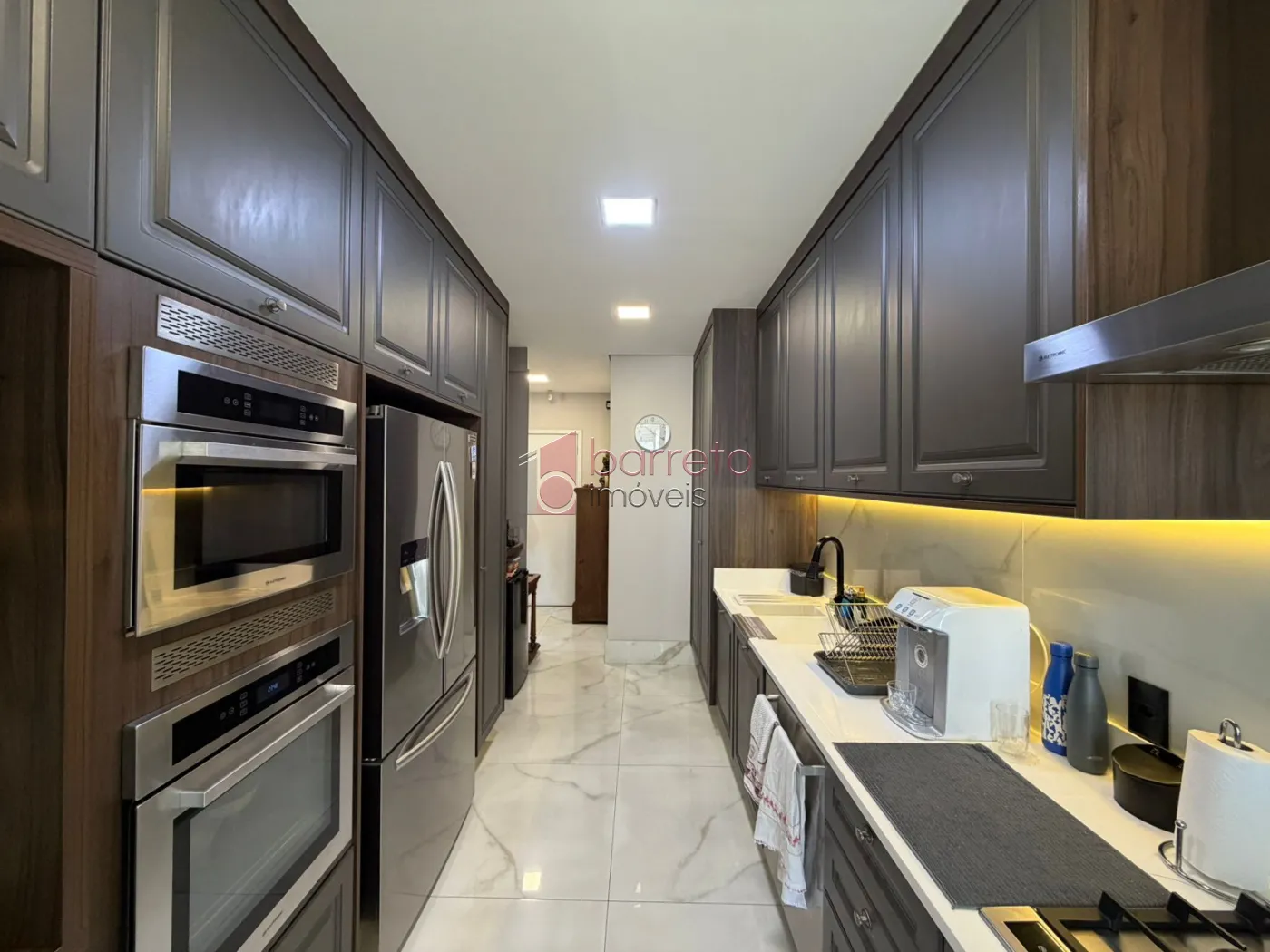 COBERTURA DUPLEX COM 04 SUÍTES À VENDA NO CONDOMÍNIO LE PARC RESIDENCE – JUNDIAÍ/SP