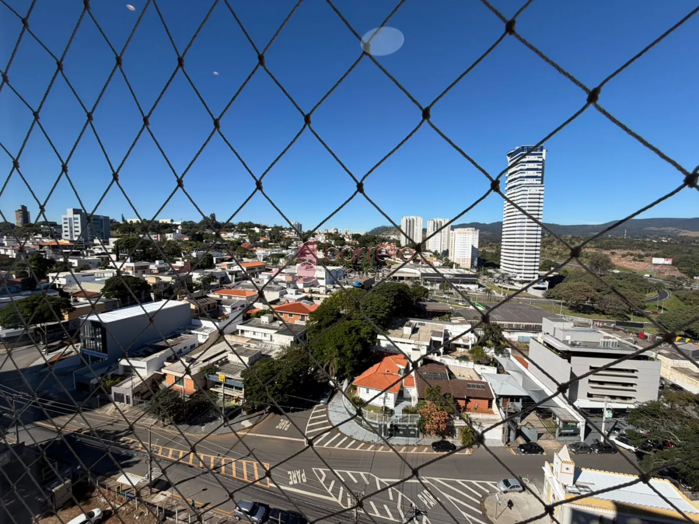 COBERTURA DUPLEX COM 04 SUÍTES À VENDA NO CONDOMÍNIO LE PARC RESIDENCE – JUNDIAÍ/SP
