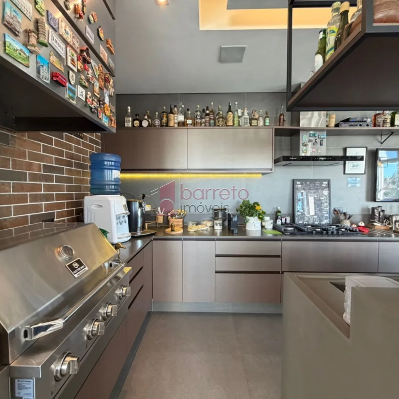 COBERTURA DUPLEX COM 04 SUÍTES À VENDA NO CONDOMÍNIO LE PARC RESIDENCE – JUNDIAÍ/SP