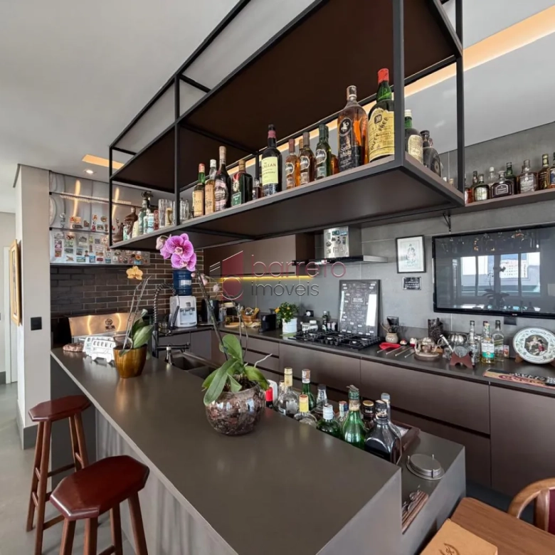 COBERTURA DUPLEX COM 04 SUÍTES À VENDA NO CONDOMÍNIO LE PARC RESIDENCE – JUNDIAÍ/SP