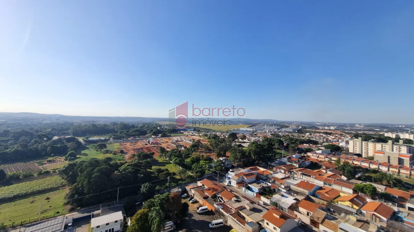 FINA COBERTURA COM VISTA PANORÂMICA À VENDA NO CONDOMÍNIO BOSQUE DOS JURITIS – BAIRRO MEDEIROS – JUNDIAÍ/SP