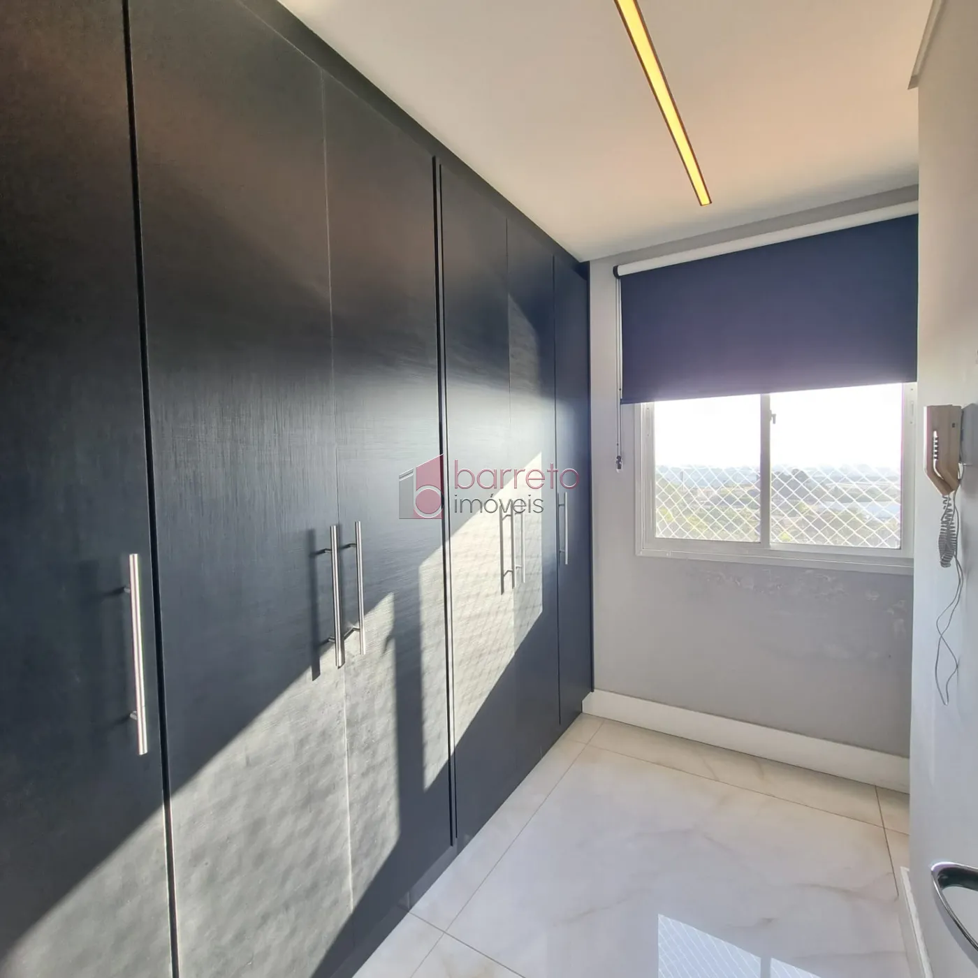FINA COBERTURA COM VISTA PANORÂMICA À VENDA NO CONDOMÍNIO BOSQUE DOS JURITIS – BAIRRO MEDEIROS – JUNDIAÍ/SP