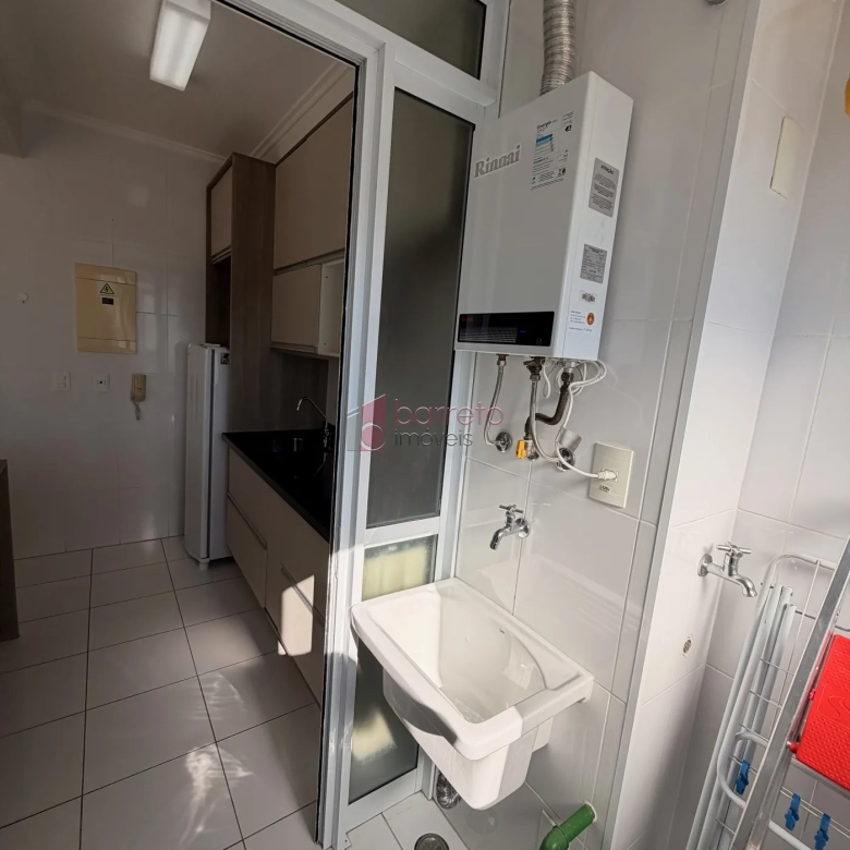 FLAT SEMI MOBILIADO PARA LOCAÇÃO NO CONDOMÍNIO IN DESING NA VILA ARENS – JUNDIAÍ/SP