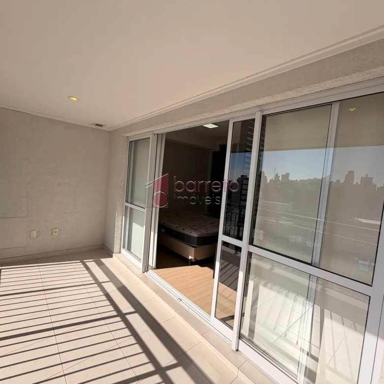FLAT SEMI MOBILIADO PARA LOCAÇÃO NO CONDOMÍNIO IN DESING NA VILA ARENS – JUNDIAÍ/SP