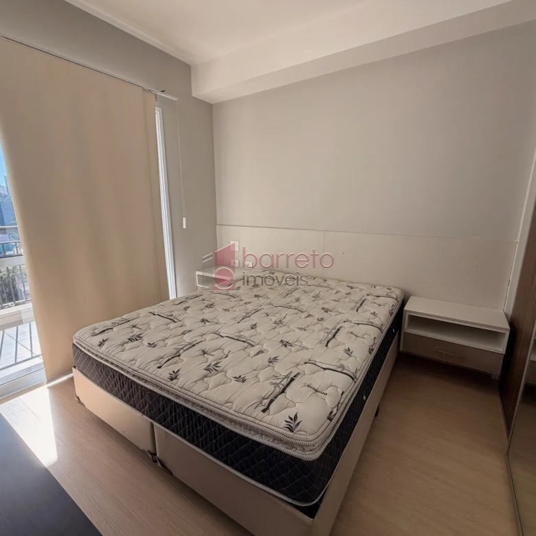 FLAT SEMI MOBILIADO PARA LOCAÇÃO NO CONDOMÍNIO IN DESING NA VILA ARENS – JUNDIAÍ/SP
