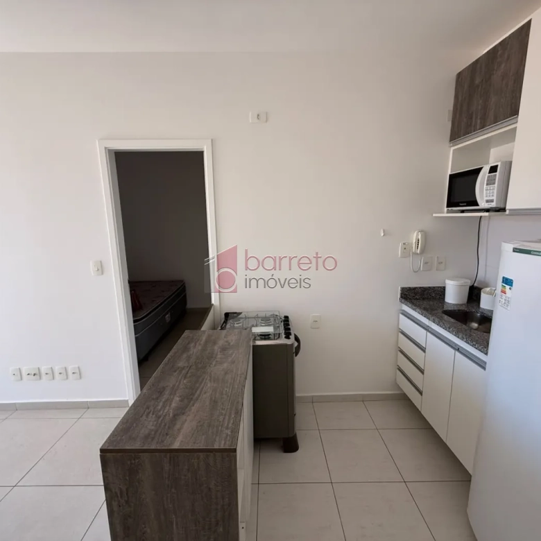 FLAT SEMI MOBILIADO PARA LOCAÇÃO NO CONDOMÍNIO LIVE HOME CLUB – JUNDIAÍ/SP