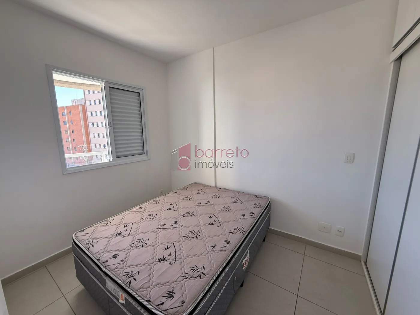 FLAT SEMI MOBILIADO PARA LOCAÇÃO NO CONDOMÍNIO LIVE HOME CLUB – JUNDIAÍ/SP