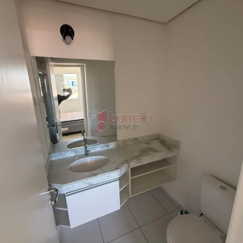 FLAT SEMI MOBILIADO PARA LOCAÇÃO NO CONDOMÍNIO LIVE HOME CLUB – JUNDIAÍ/SP