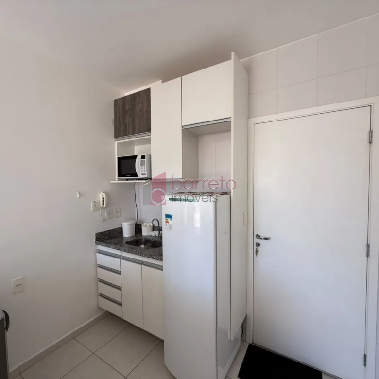 FLAT SEMI MOBILIADO PARA LOCAÇÃO NO CONDOMÍNIO LIVE HOME CLUB – JUNDIAÍ/SP