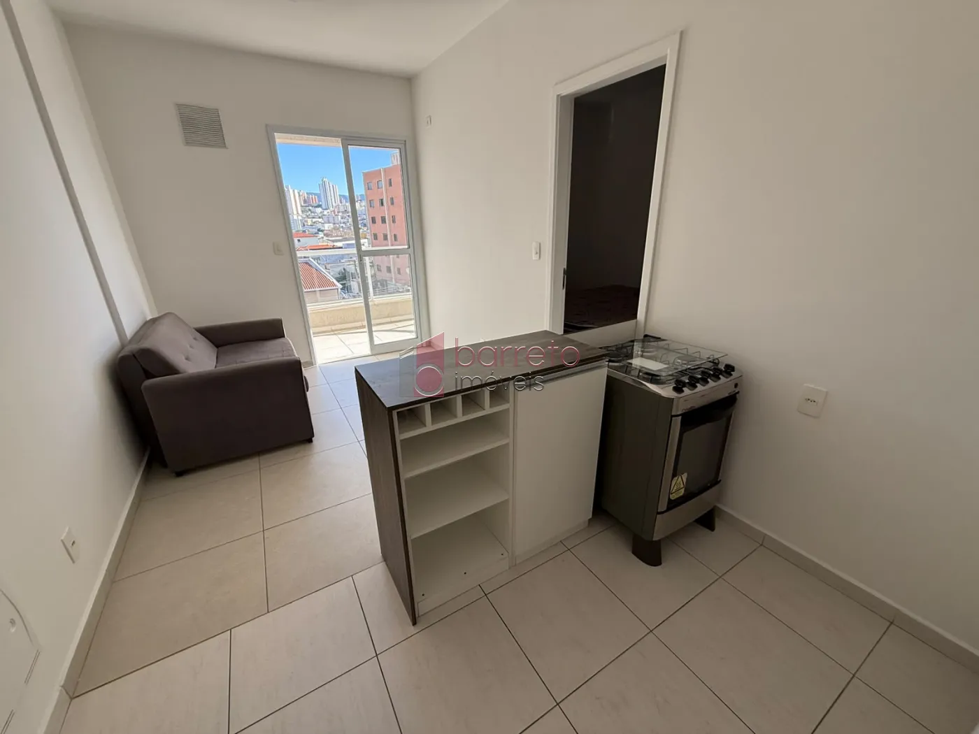 FLAT SEMI MOBILIADO PARA LOCAÇÃO NO CONDOMÍNIO LIVE HOME CLUB – JUNDIAÍ/SP