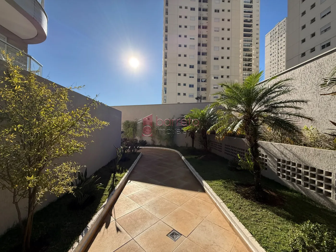 FLAT SEMI MOBILIADO PARA LOCAÇÃO NO CONDOMÍNIO LIVE HOME CLUB – JUNDIAÍ/SP
