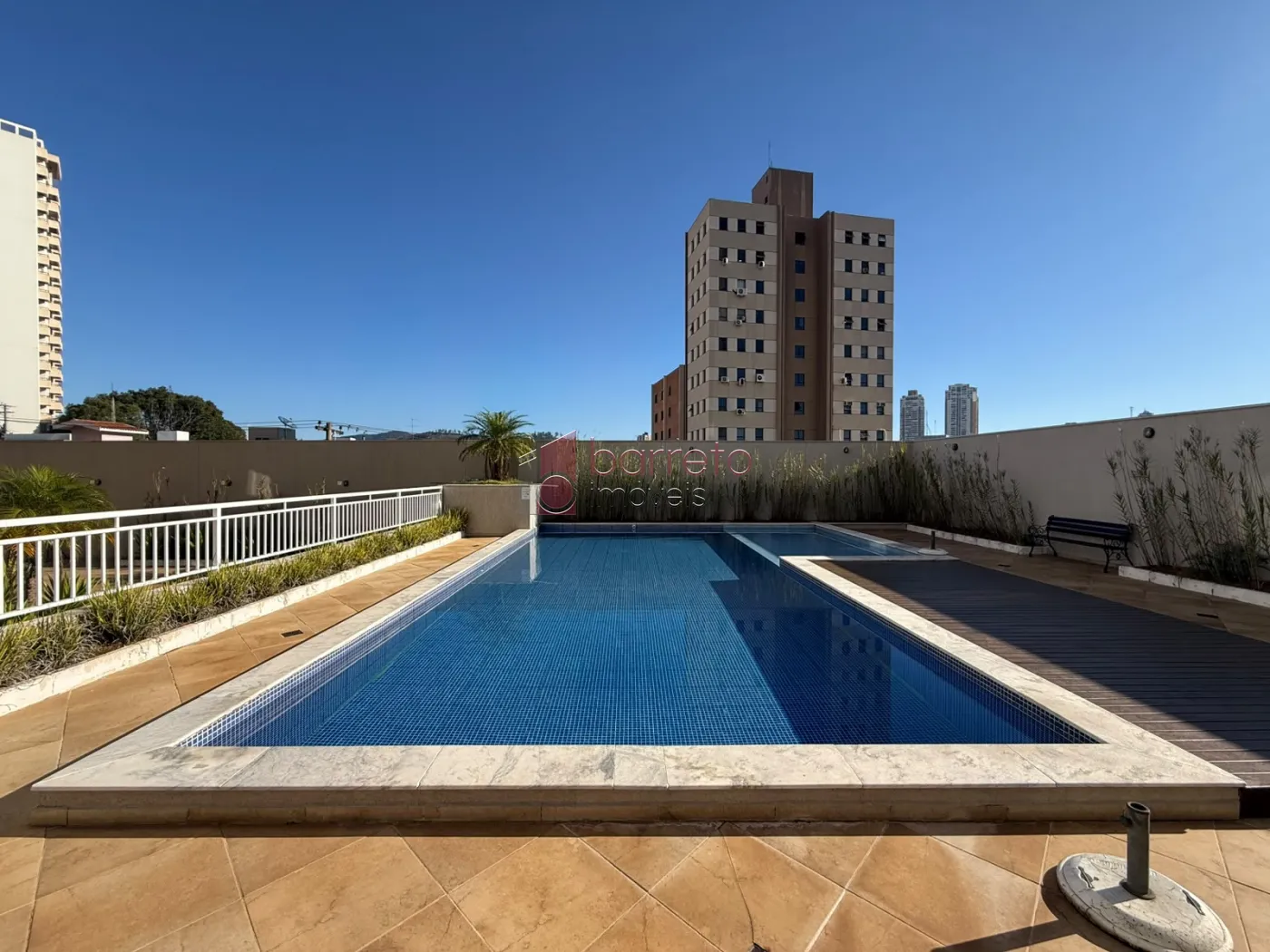 FLAT SEMI MOBILIADO PARA LOCAÇÃO NO CONDOMÍNIO LIVE HOME CLUB – JUNDIAÍ/SP