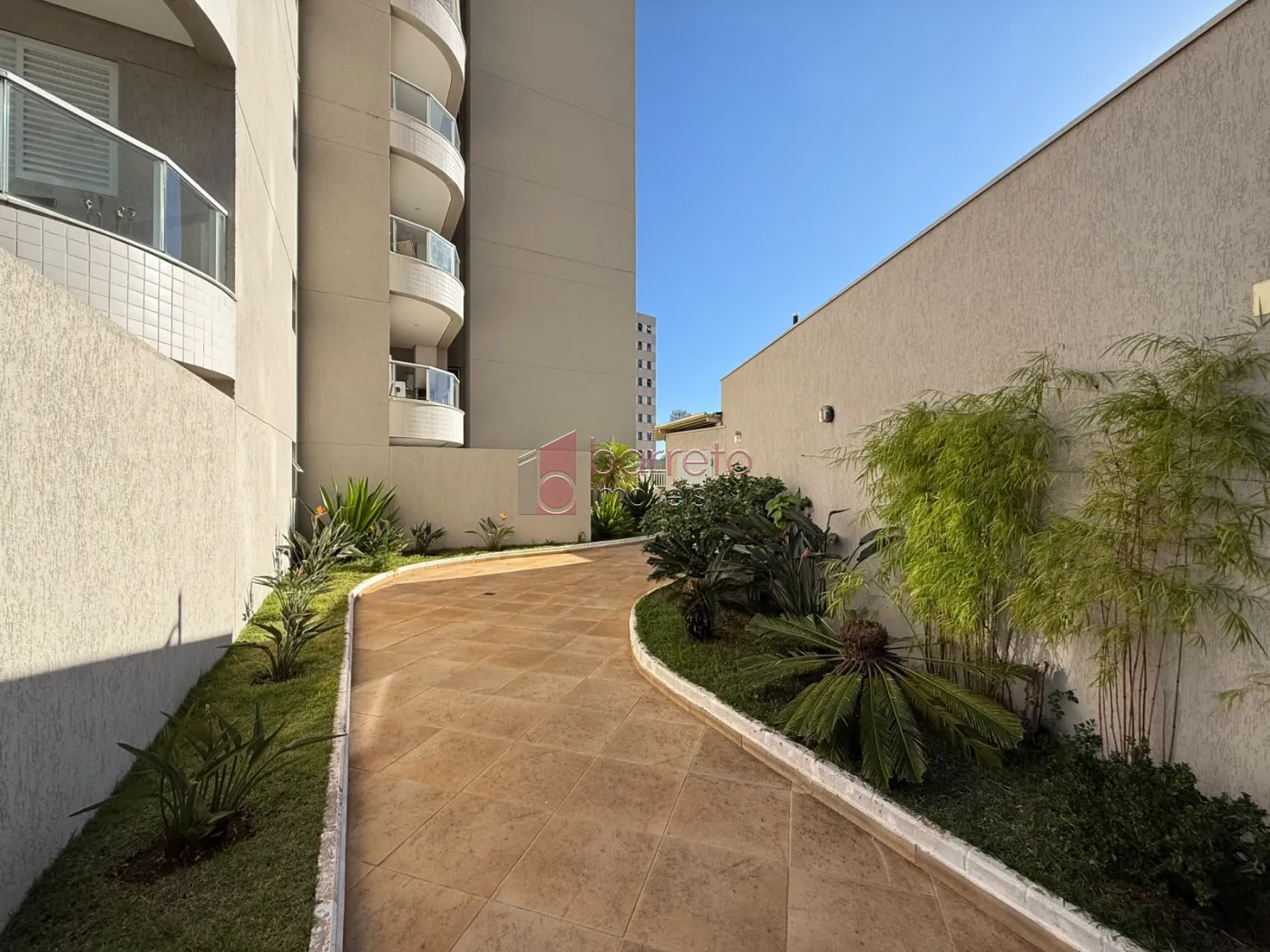 FLAT SEMI MOBILIADO PARA LOCAÇÃO NO CONDOMÍNIO LIVE HOME CLUB – JUNDIAÍ/SP