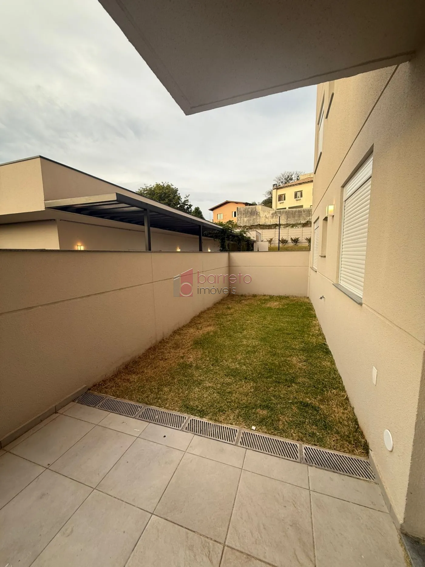 APARTAMENTO GARDEN PARA LOCAÇÃO NO CONDOMÍNIO GIARDINO NA COLÔNIA – JUNDIAÍ/SP