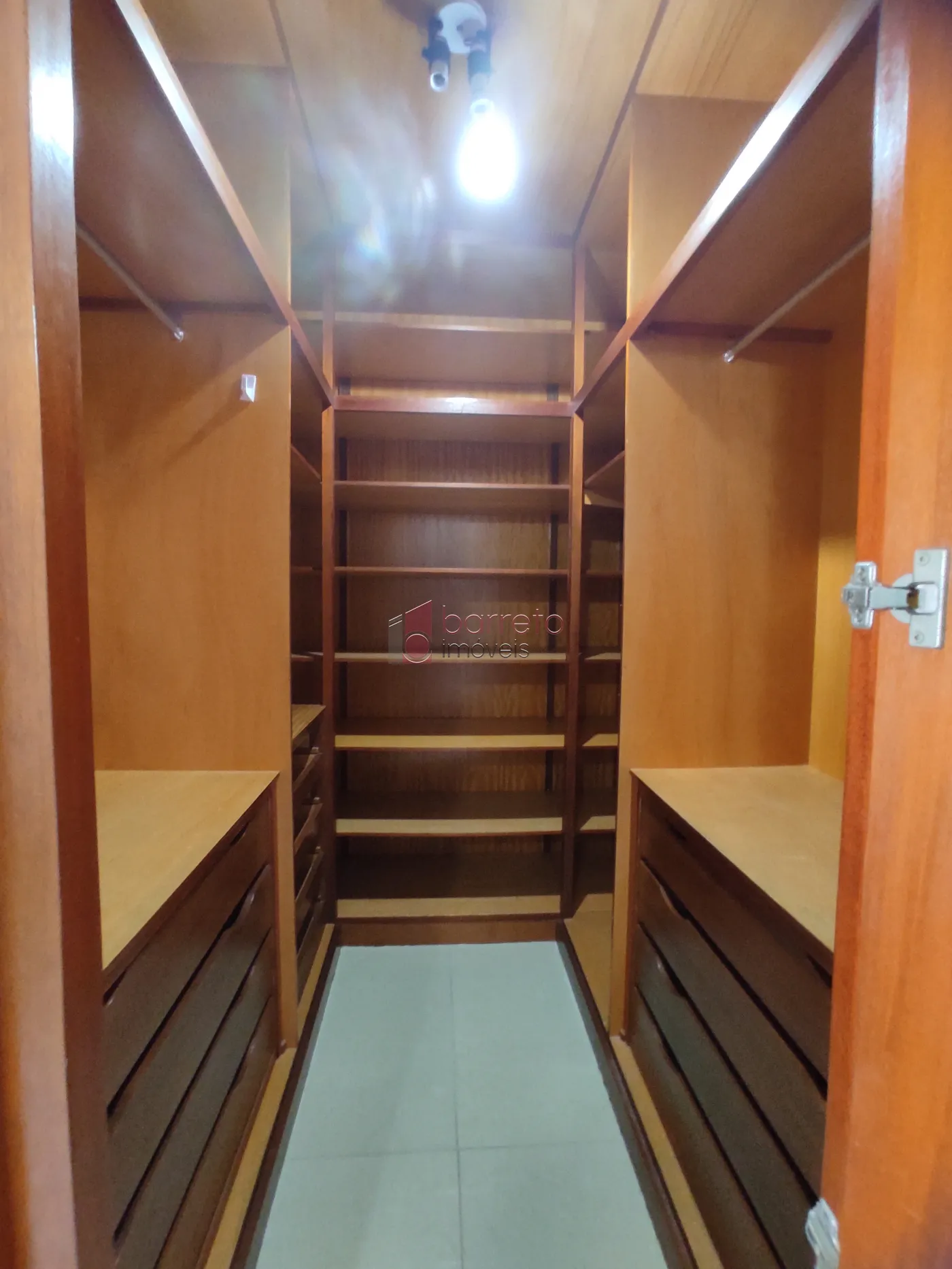 APARTAMENTO PARA VENDA E LOCAÇÃO NO EDIFÍCIO GODSPELL – JUNDIAÍ/SP