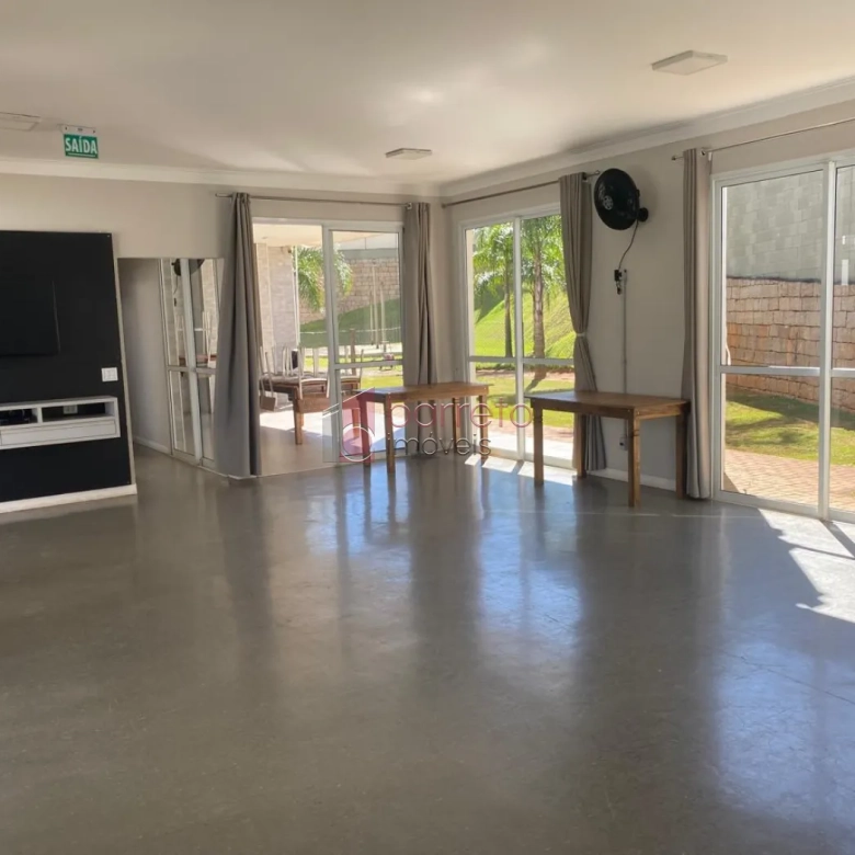 APARTAMENTO À VENDA NO CONDOMÍNIO SCALLA – BAIRRO ENGORDADOURO – JUNDIAÍ/SP