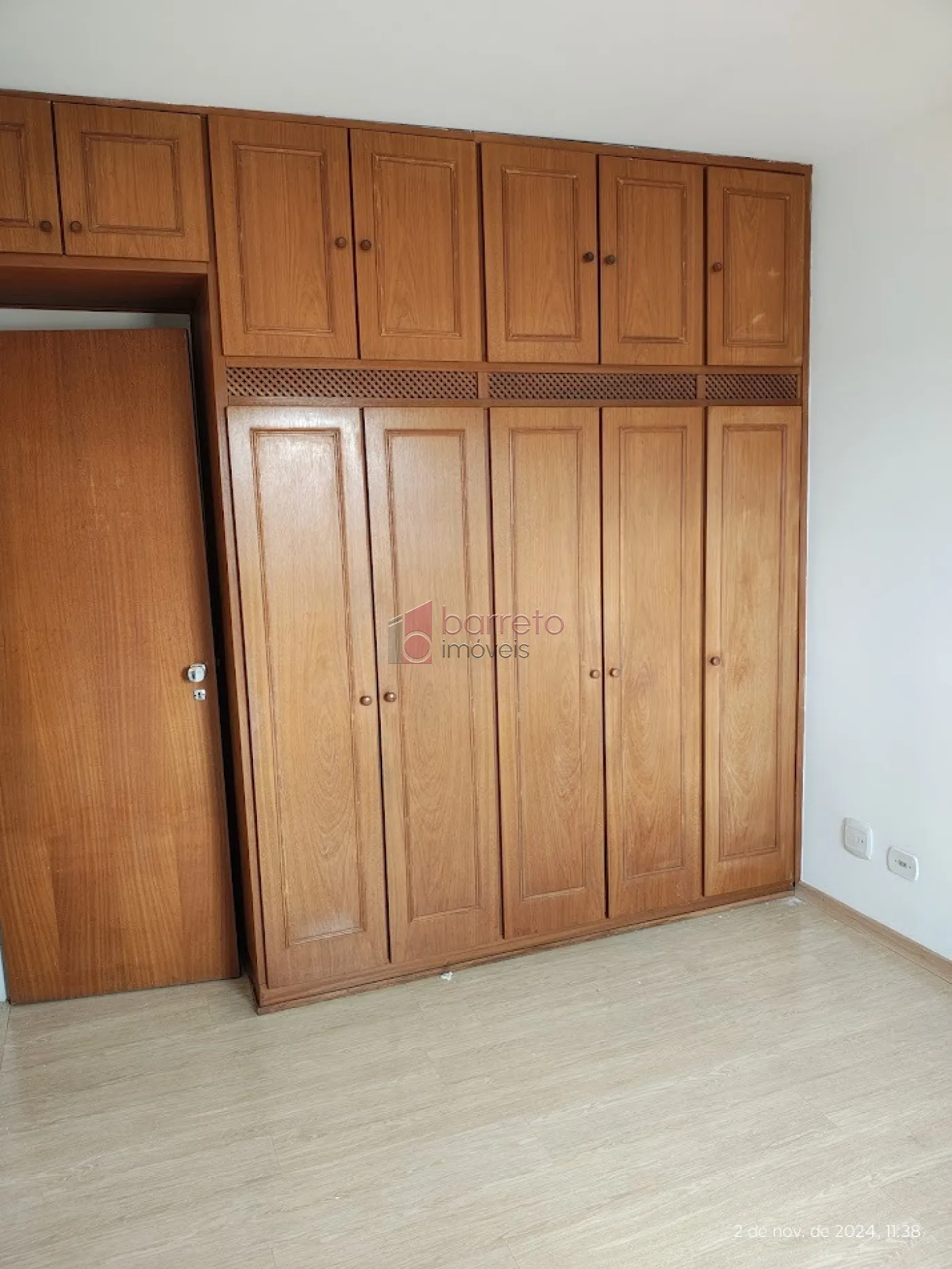 APARTAMENTO À VENDA NO EDIFÍCIO MARECHAL DEODORO EM JUNDIAÍ/SP
