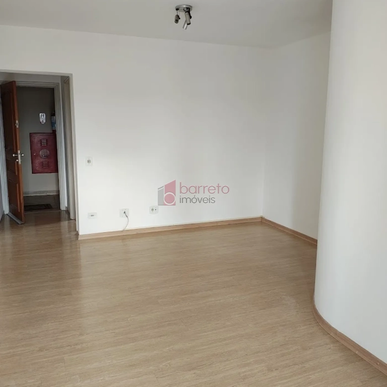 APARTAMENTO À VENDA NO EDIFÍCIO MARECHAL DEODORO EM JUNDIAÍ/SP