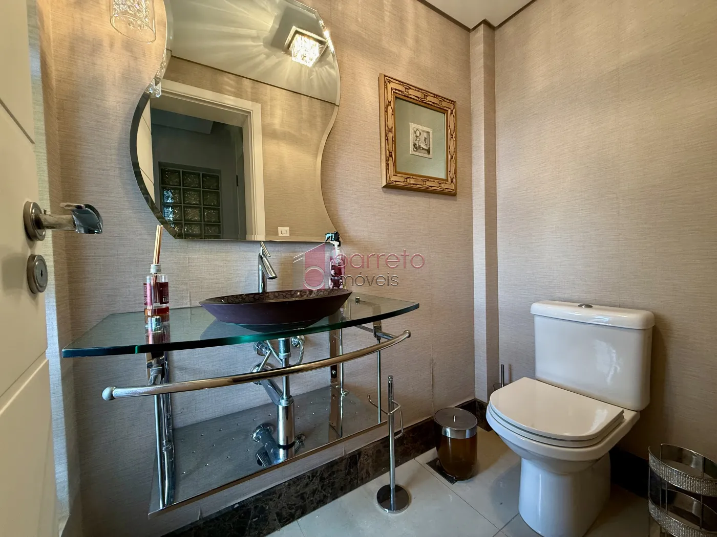 APARTAMENTO MOBILIADO PARA LOCAÇÃO MOBILIADO NO EDIFÍCIO BBC NA REGIÃO CENTRAL – JUNDIAÍ/SP