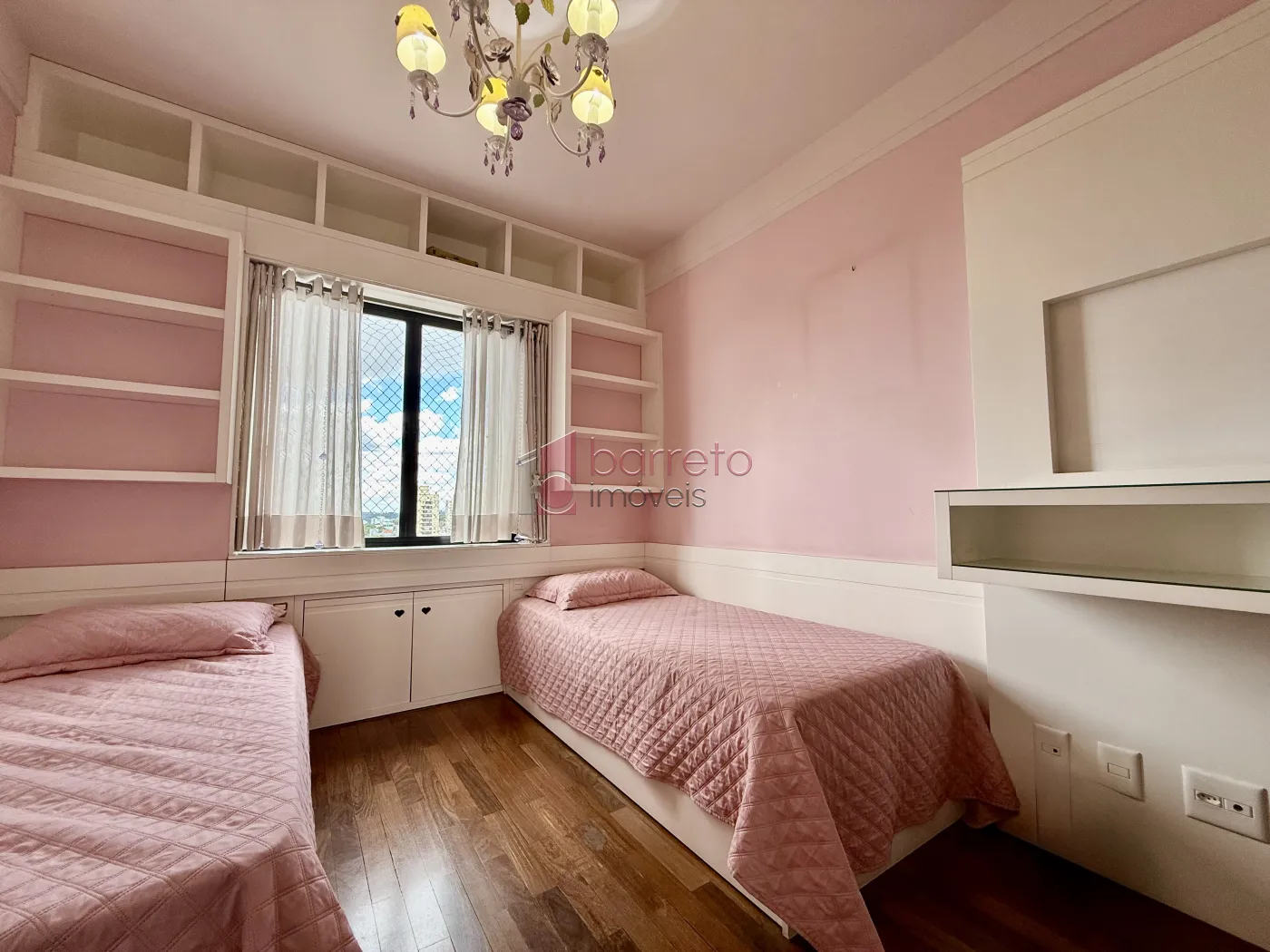 APARTAMENTO MOBILIADO PARA LOCAÇÃO MOBILIADO NO EDIFÍCIO BBC NA REGIÃO CENTRAL – JUNDIAÍ/SP
