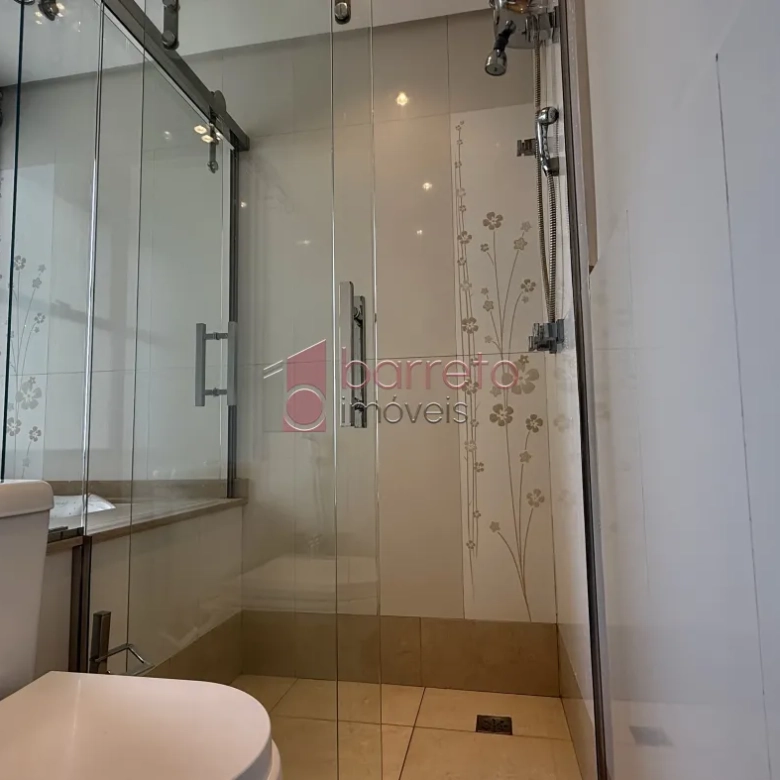 APARTAMENTO MOBILIADO PARA LOCAÇÃO MOBILIADO NO EDIFÍCIO BBC NA REGIÃO CENTRAL – JUNDIAÍ/SP