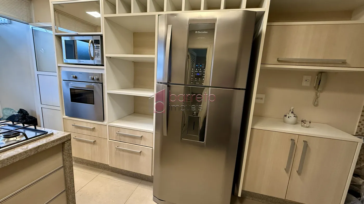 APARTAMENTO MOBILIADO PARA LOCAÇÃO MOBILIADO NO EDIFÍCIO BBC NA REGIÃO CENTRAL – JUNDIAÍ/SP