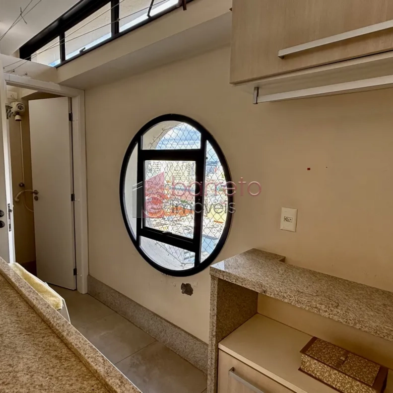APARTAMENTO MOBILIADO PARA LOCAÇÃO MOBILIADO NO EDIFÍCIO BBC NA REGIÃO CENTRAL – JUNDIAÍ/SP