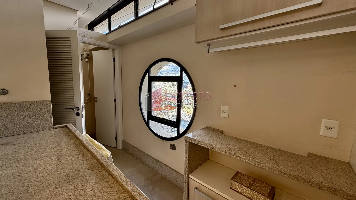 APARTAMENTO MOBILIADO PARA LOCAÇÃO MOBILIADO NO EDIFÍCIO BBC NA REGIÃO CENTRAL – JUNDIAÍ/SP