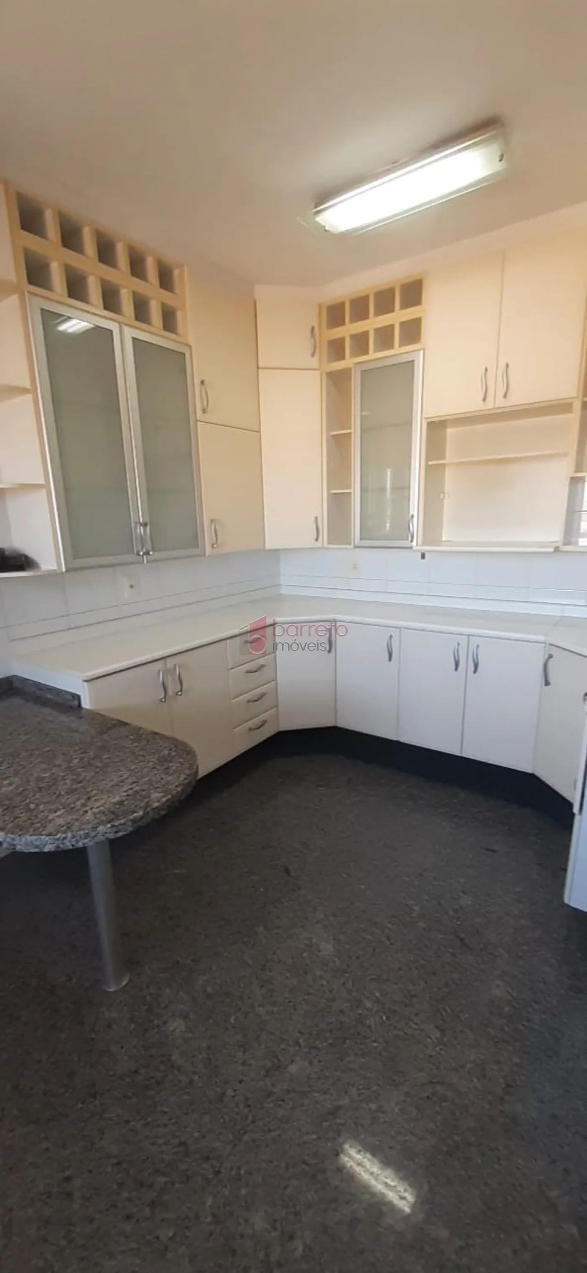 APARTAMENTO À VENDA NO CONDOMÍNIO CONCORDE EM JUNDIAÍ/SP
