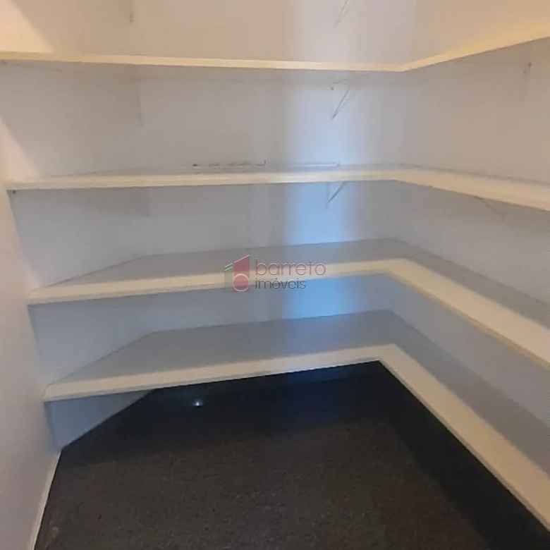 APARTAMENTO À VENDA NO CONDOMÍNIO CONCORDE EM JUNDIAÍ/SP