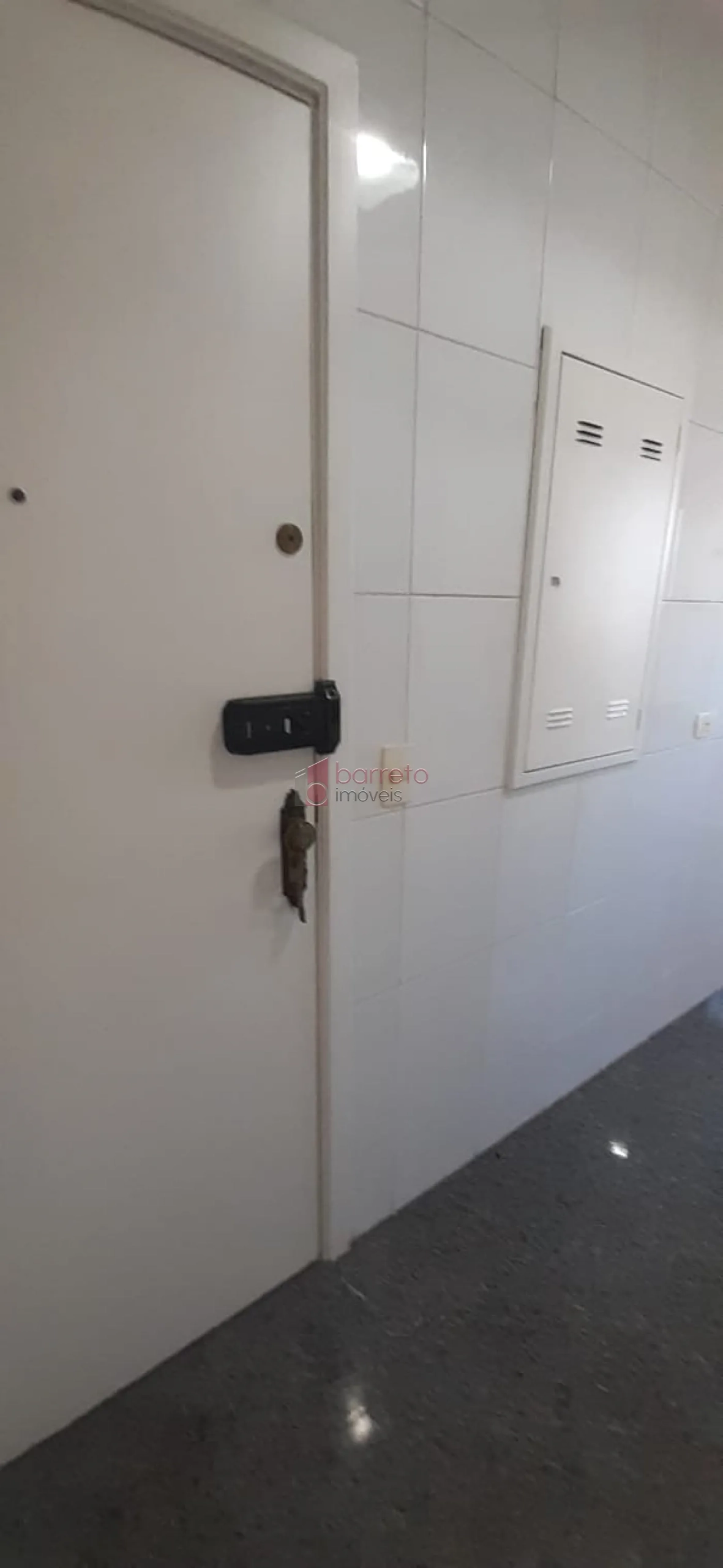 APARTAMENTO À VENDA NO CONDOMÍNIO CONCORDE EM JUNDIAÍ/SP