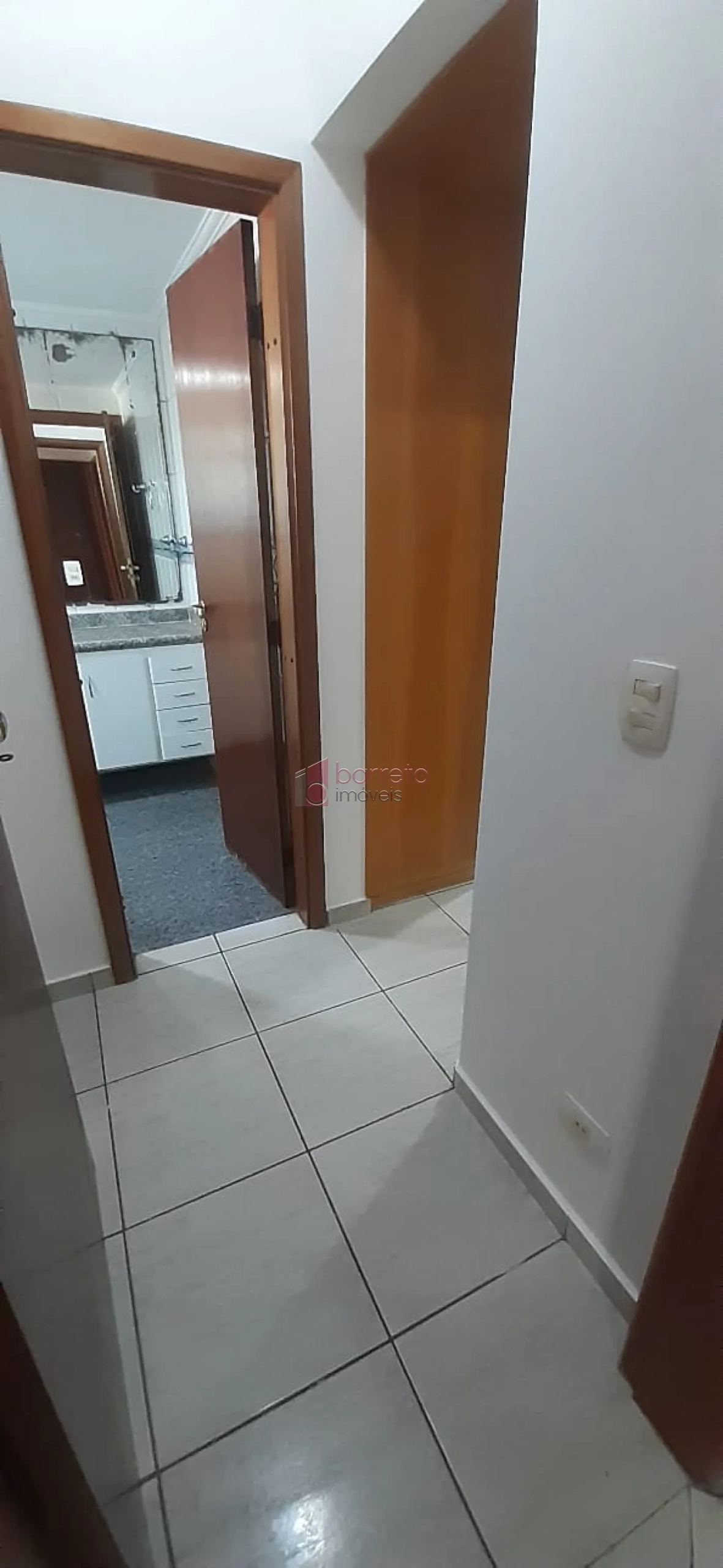 APARTAMENTO À VENDA NO CONDOMÍNIO CONCORDE EM JUNDIAÍ/SP