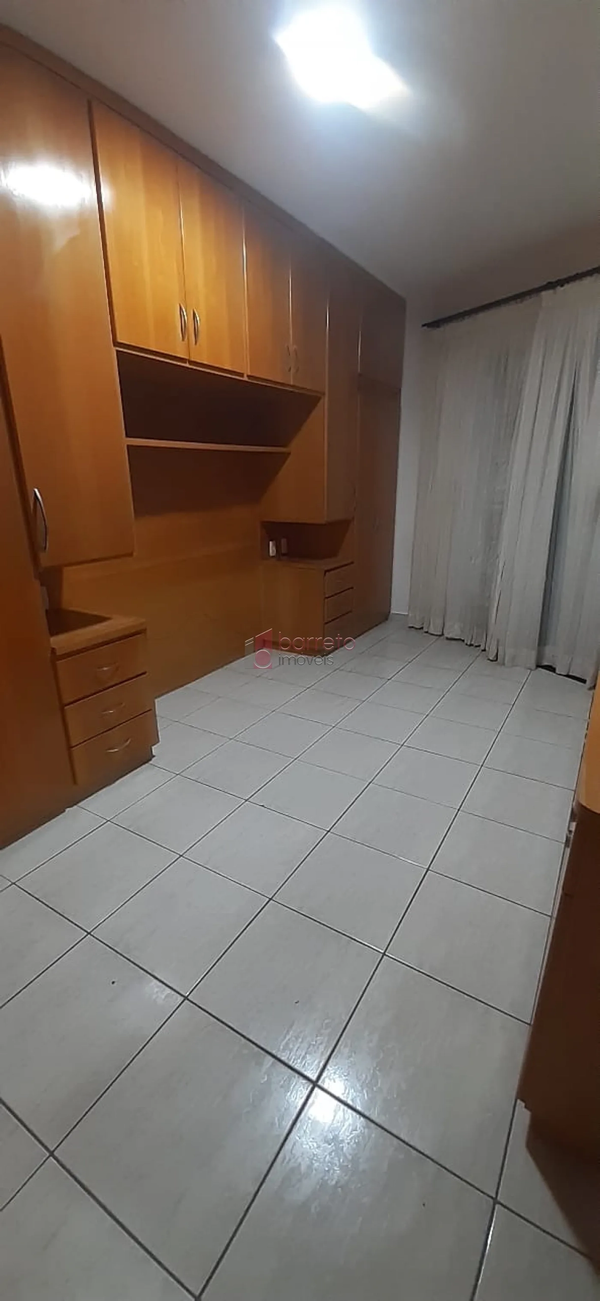 APARTAMENTO À VENDA NO CONDOMÍNIO CONCORDE EM JUNDIAÍ/SP