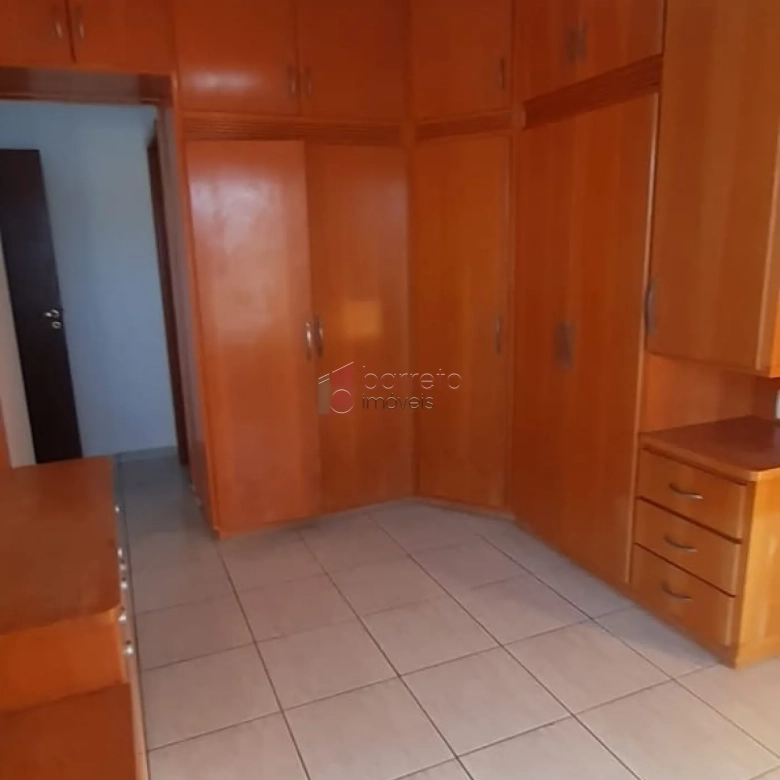 APARTAMENTO À VENDA NO CONDOMÍNIO CONCORDE EM JUNDIAÍ/SP