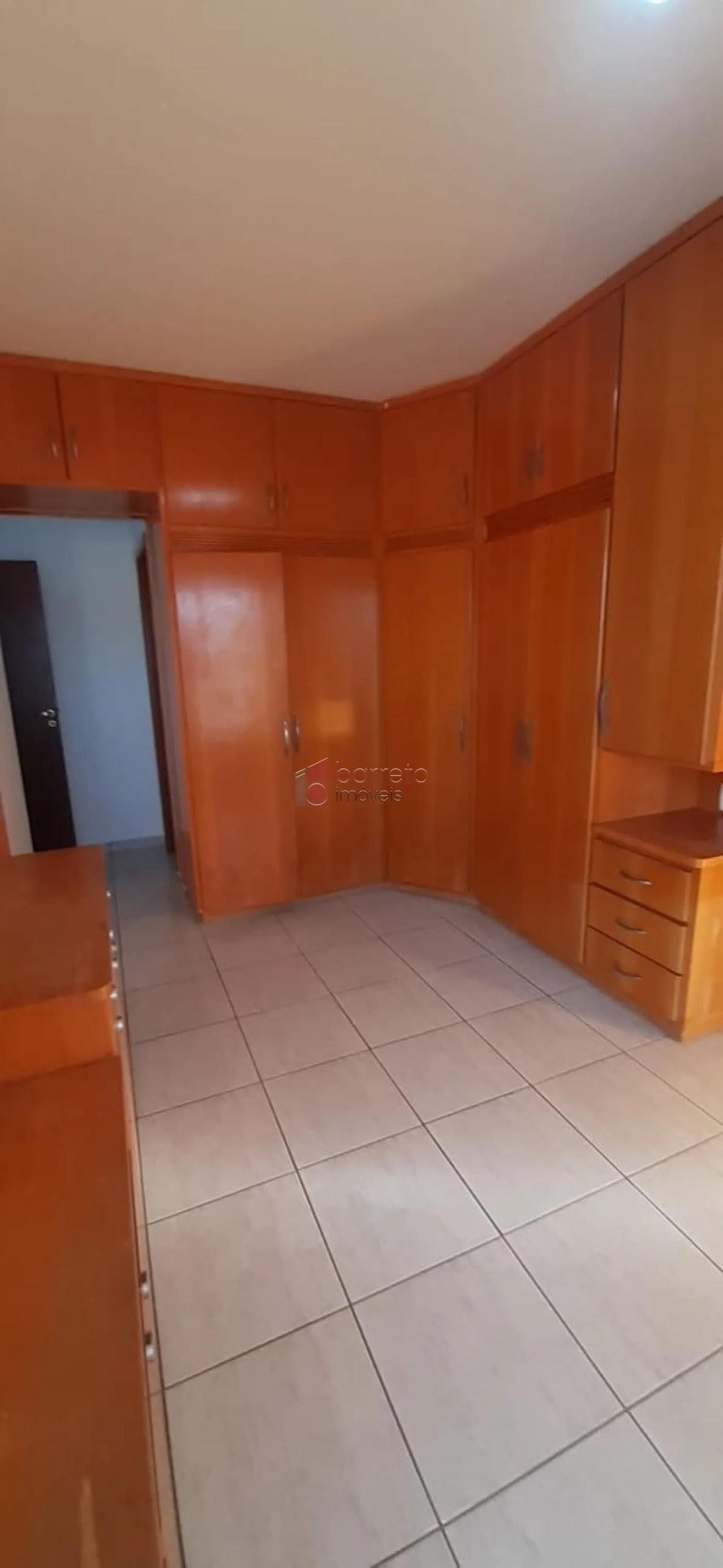 APARTAMENTO À VENDA NO CONDOMÍNIO CONCORDE EM JUNDIAÍ/SP