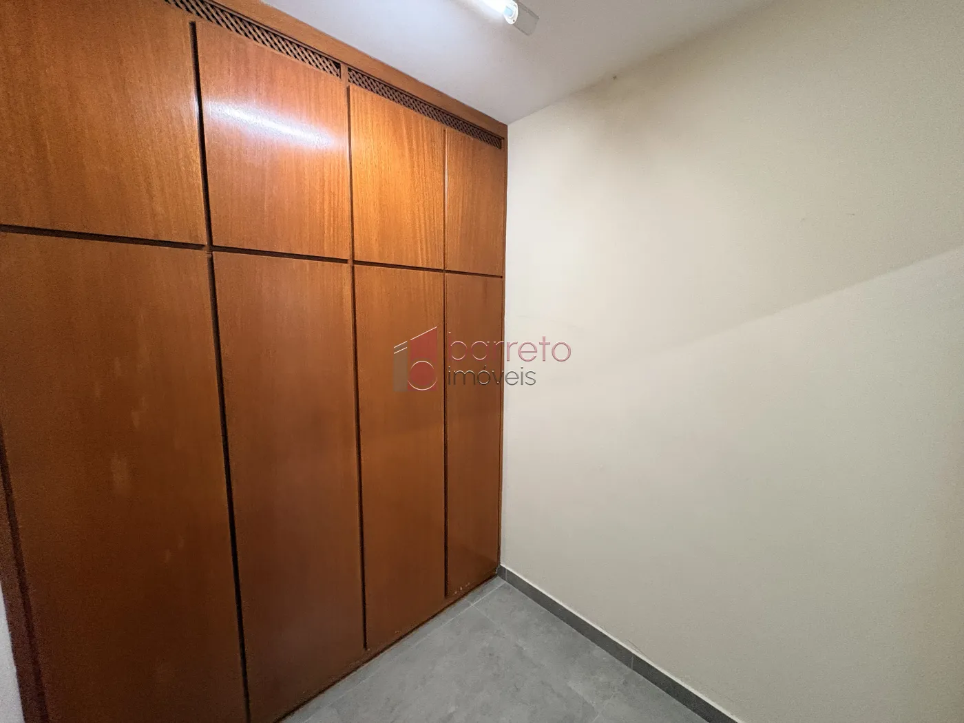 APARTAMENTO PARA VENDA E LOCAÇÃO NO EDIFÍCIO ACAPULCO – JUNDIAÍ/SP