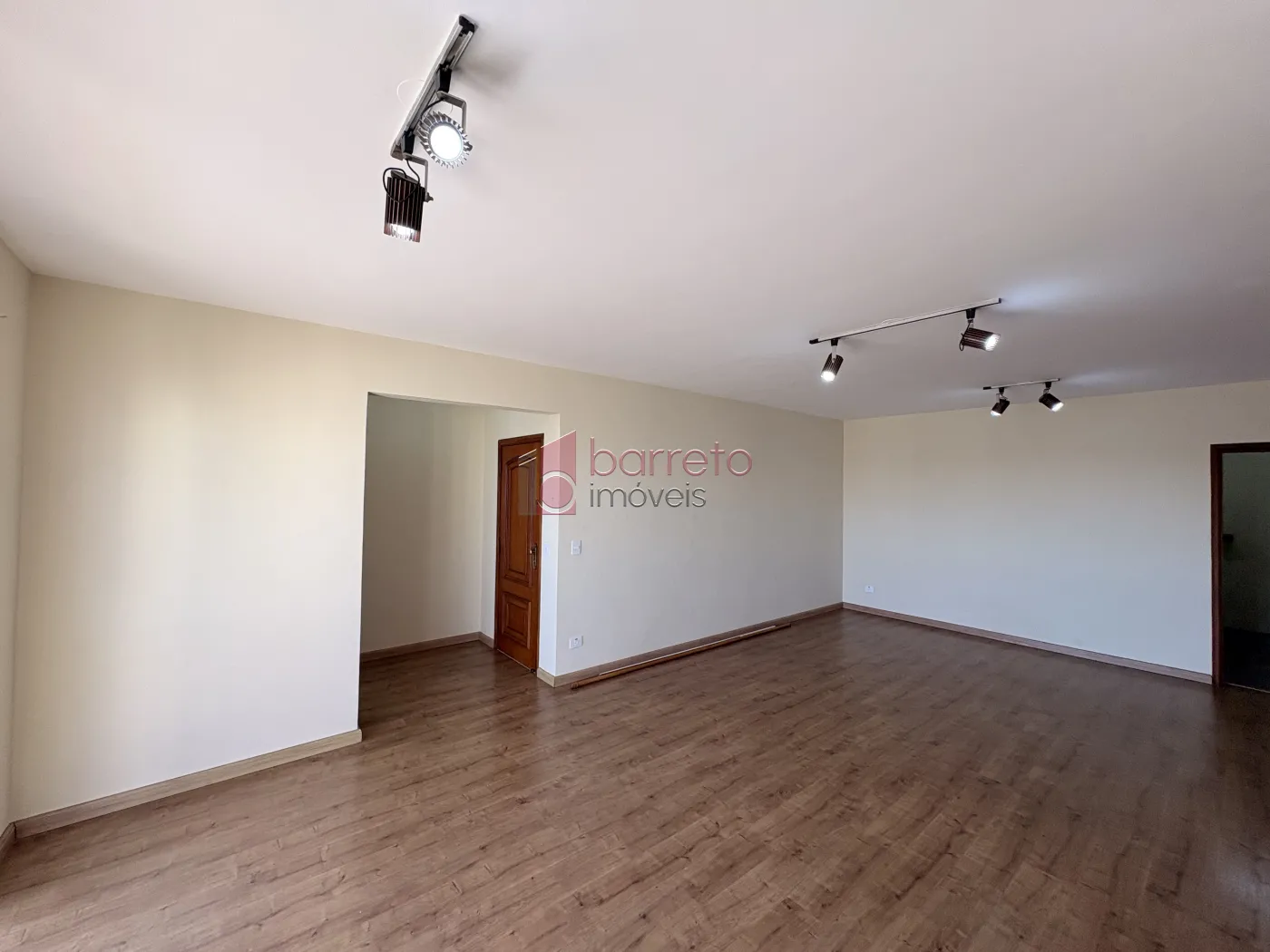 APARTAMENTO PARA VENDA E LOCAÇÃO NO EDIFÍCIO ACAPULCO – JUNDIAÍ/SP