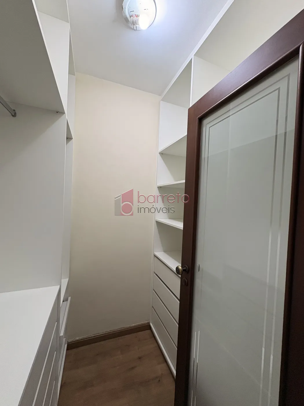 APARTAMENTO PARA VENDA E LOCAÇÃO NO EDIFÍCIO ACAPULCO – JUNDIAÍ/SP