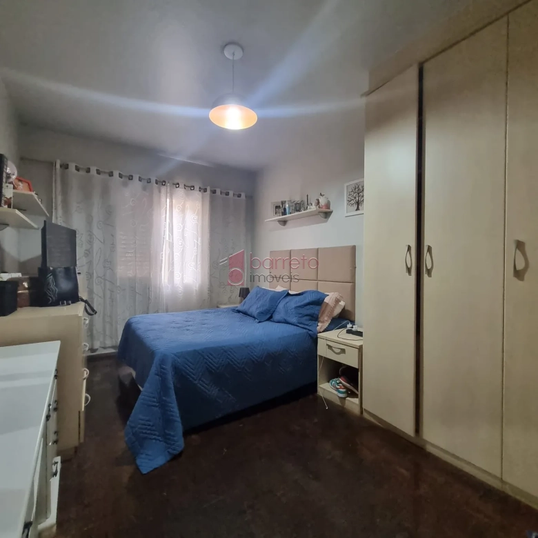 APARTAMENTO ESTILO CASA À VENDA NO CENTRO – JUNDIAÍ/SP
