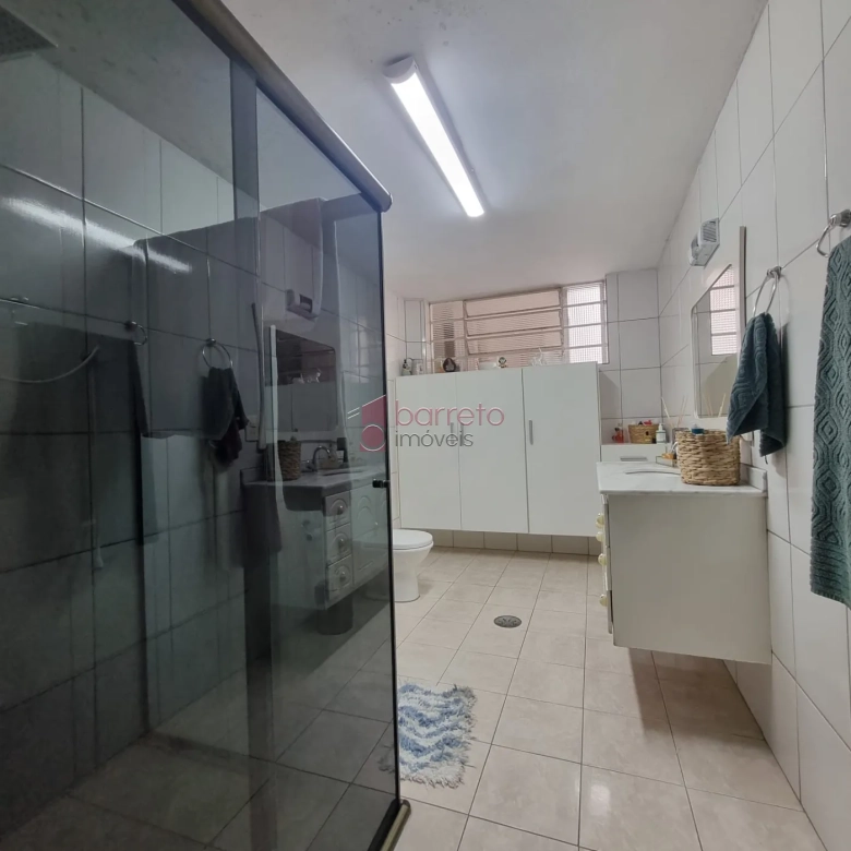 APARTAMENTO ESTILO CASA À VENDA NO CENTRO – JUNDIAÍ/SP