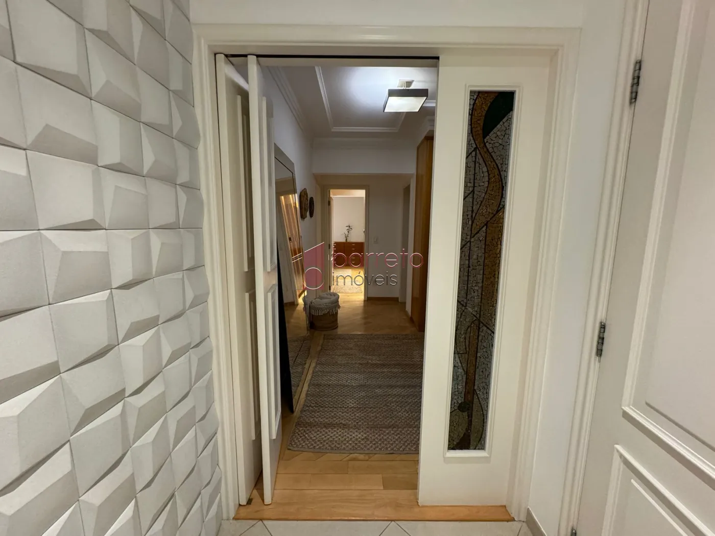 APARTAMENTO MOBILIADO PARA VENDA E LOCAÇÃO NO CONDOMÍNIO MAISON CLASSIC – JUNDIAÍ/SP