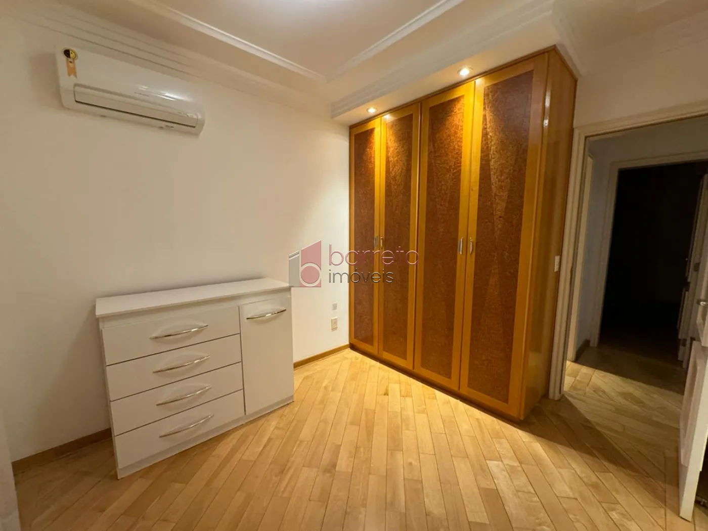 APARTAMENTO MOBILIADO PARA VENDA E LOCAÇÃO NO CONDOMÍNIO MAISON CLASSIC – JUNDIAÍ/SP