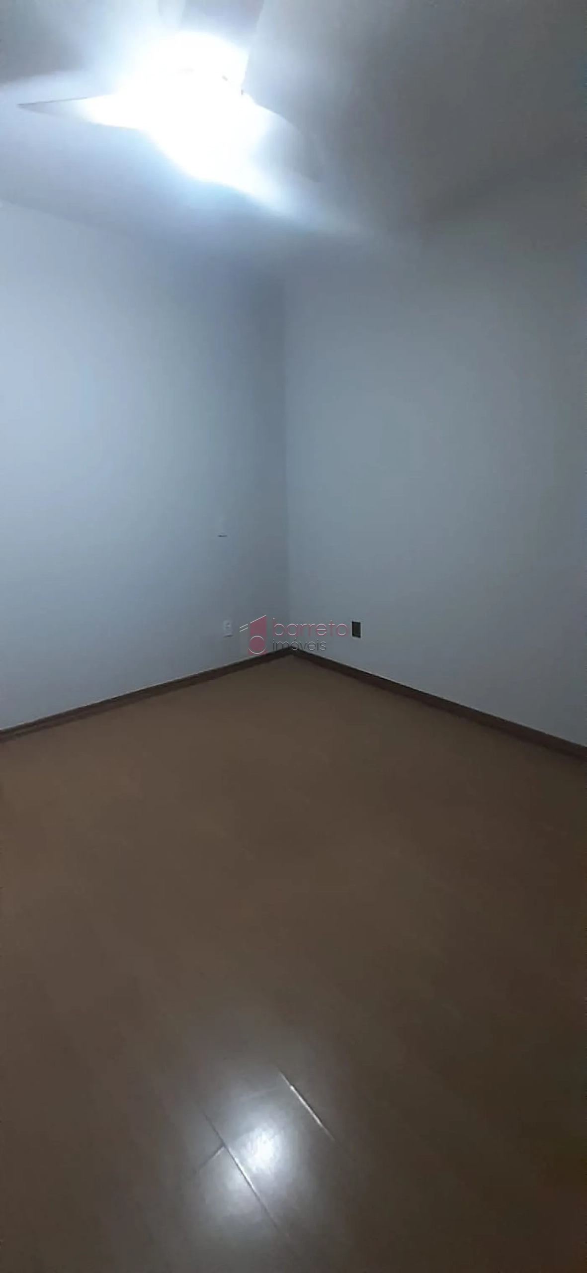 APARTAMENTO PARA VENDA OU LOCAÇÃO NO CONDOMÍNIO MONTE CASTELO – JUNDIAÍ/SP
