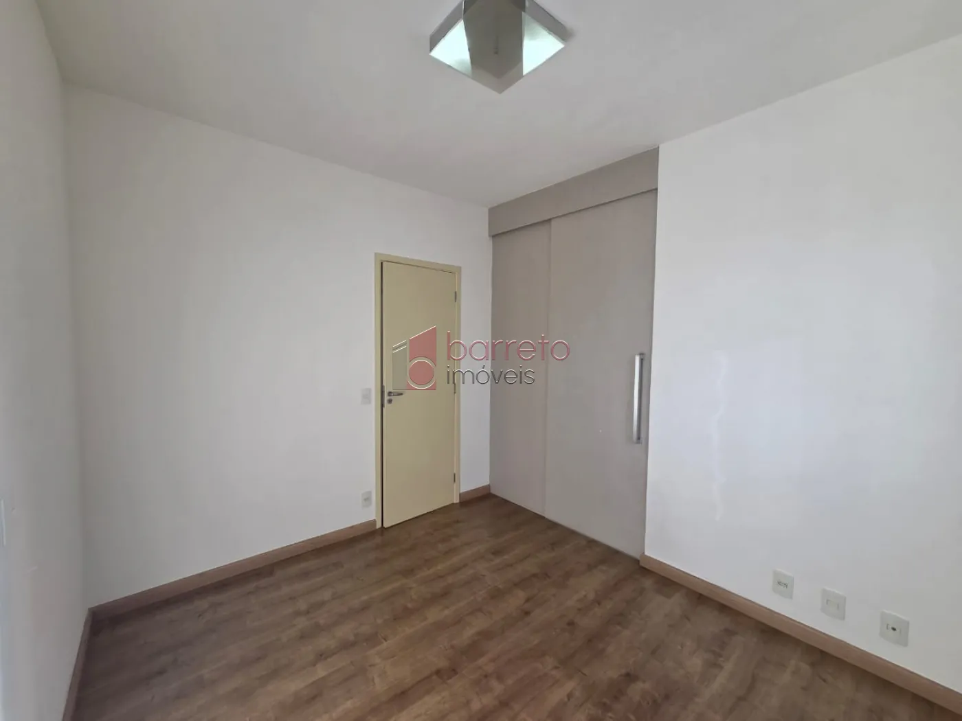 APARTAMENTO PARA LOCAÇÃO NO CONDOMÍNIO HANBURY NO ENGORDADOURO – JUNDIAÍ/SP