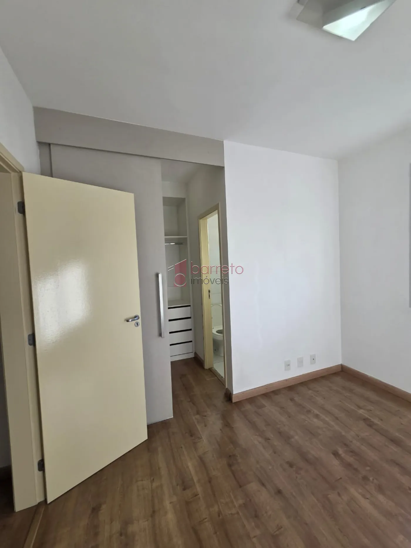 APARTAMENTO PARA LOCAÇÃO NO CONDOMÍNIO HANBURY NO ENGORDADOURO – JUNDIAÍ/SP